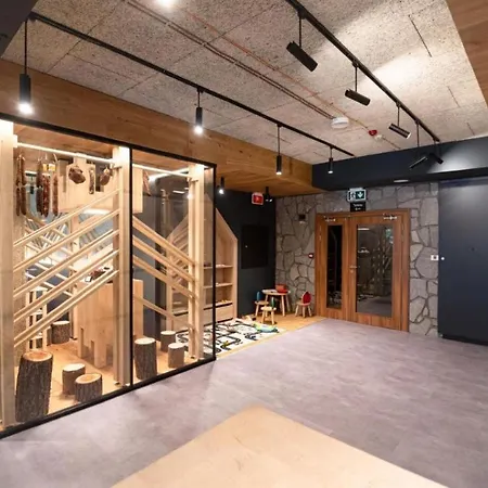 아파트 Luxury Hrebienok D210 *