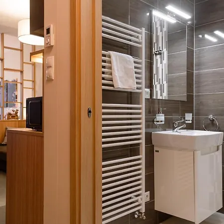 Luxury Hrebienok D210