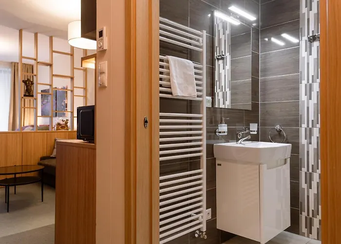 Luxury Hrebienok D210